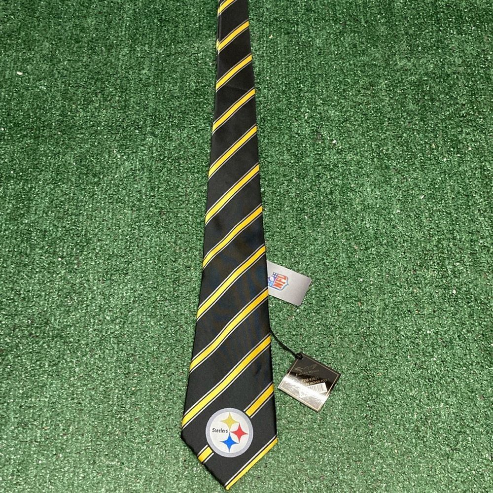 NFL Pittsburgh Steelers Black and Yellow Tie NWT (OKPM-05-044)